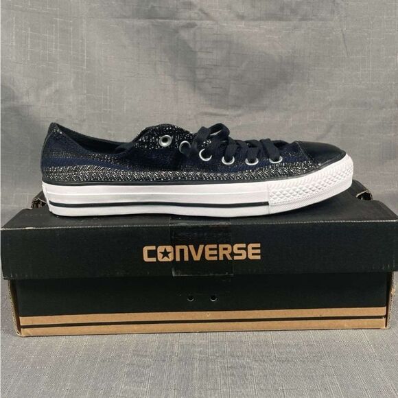 Converse 6 men 8 Women's New in box - Picture 2 of 3